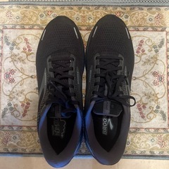 BROOKS スニーカー
の画像