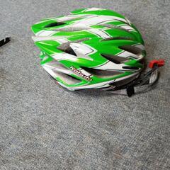自転車用ヘルメットの画像