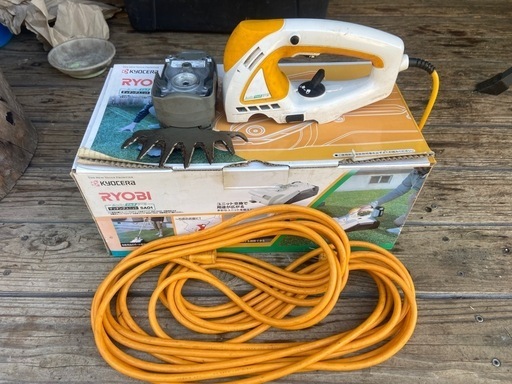 RYOBIバリカンとサッチ取り