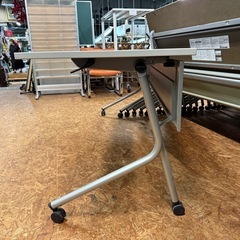 在庫あり　フォールディングテーブル　オカムラ　幅180 奥60 高さ70cm　の画像