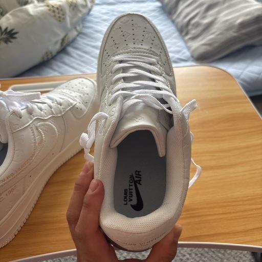 ルイ・ヴィトンとエアーフォースワンのコラボ