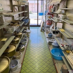 【全品半額】閉店セール 土日限定の画像