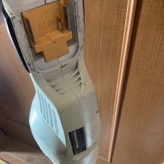 マキタ 14.4Vバッテリー式サイクロン掃除機の画像