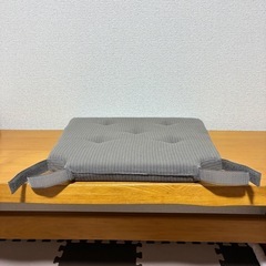 IKEA✨(JUSTINA ユスティーナ)イス用専用クッション(マジックテープ)の画像