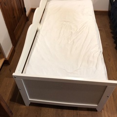 子供用のベッドの画像