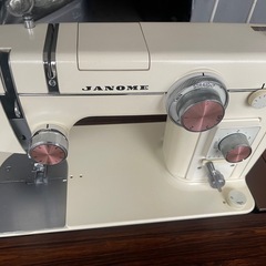 JANOME/ジャノメ ミシン 802の画像