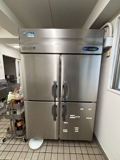 【中古】ホシザキ　業務用冷凍冷蔵庫　2012年製　HRF-1202T-TH