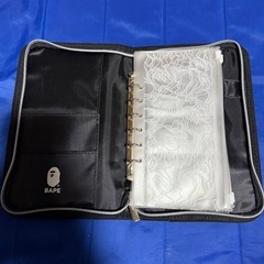 A BATHING APE マルチケース ポーチ 未使用品の画像