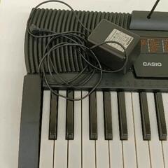 0906-118 Casio カシオ 電子キーボード 61鍵盤 光ナビゲーション CTK-520Lの画像