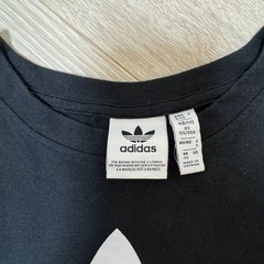 adidasレディースティシャツの画像