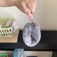 おしゃれなスマホストラップ ハローキティの画像
