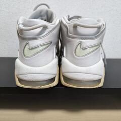 NIKE  モアテン  27.0の画像