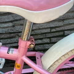 子供　自転車　18インチ　補助輪付きの画像