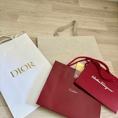 【ブランド紙袋まとめ/単品可】LOUIS VUITTON / LOEWE / Tiffany / DIOR / Cartier / Ferragamo / JIMMY CHOOの画像