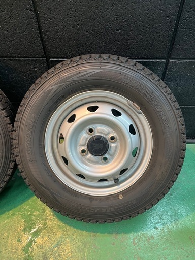 軽バン用国産スタッドレスタイヤ