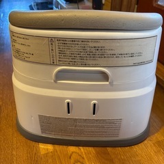 ingenuityベビーチェアの画像