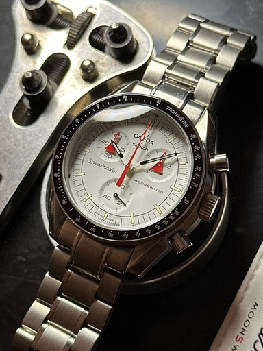 Omega Speedmaster Moonswatch MARS クロノグラフ