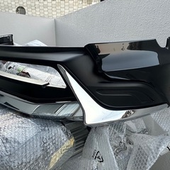ハリアー　80系モデリスタフロントスポイラーの画像