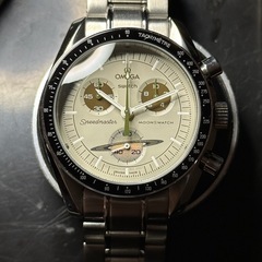 Omega Speedmaster Moonswatch Saturnの画像