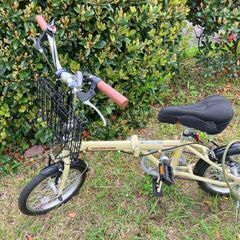 ★千葉・手渡し限定★新品同様★折りたたみ自転車　CAPTAINSTAG　16インチ 外装6段  ラテ色　付属品あり★の画像
