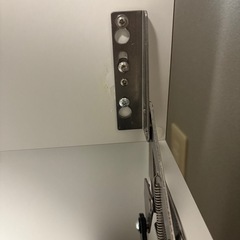 TOTO昇降吊り戸棚の画像