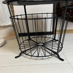 IKEA テーブルの画像