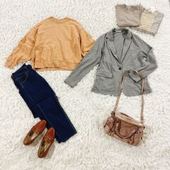 【秋冬レディース】30点 ファストブランド モールブランド ZARA ザラ UNIQLO ユニクロ GU ジーユー GAP ギャップ INGNI イング AZUL BY MOUSSY アズールバイマウジー any FAM エニィファム niko and... ニコアンド など 人気ブランド いろいろ ノーブランド 古着 洋服 福袋 福箱 大量 アソート 仕入れ 卸 せどり 詰め合わせの画像