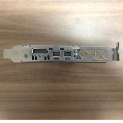 Radeon PRO WX2100の画像