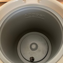電気ポットの画像
