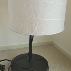 IKEAのスタンド間接照明をお譲りします！の画像