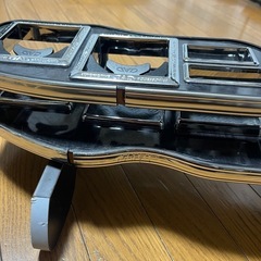 RK1ステップワゴン　ギャルソンフロントテーブル
の画像