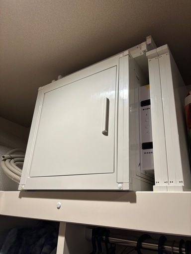 冷やし虫家　インキュベータ　シーラケース　カブトムシ　昆虫　蟻