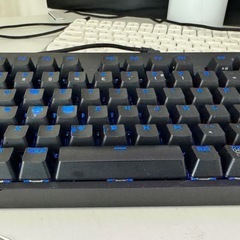 キーボード二つの画像