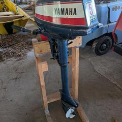 YAMAHA ２サイクル　5馬力船外機の画像