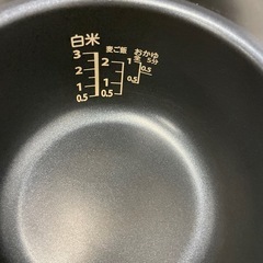 TOSHIBA 炊飯器　2021年製　RC-5MFMの画像
