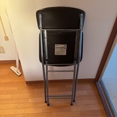 （折りたたみ可）椅子の画像