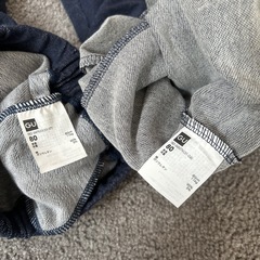 GU サマナルパンツ10分丈
2枚セット デニム系色の画像