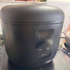 炊飯器の画像