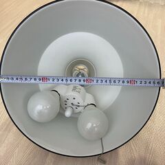 北欧風 ペンダントライト ホワイト 2灯 引き紐付き（白熱電球付き）の画像