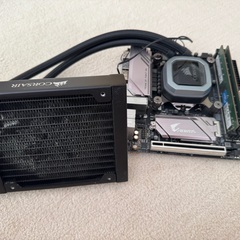 【無料】 PCパーツ一式（Z390 I AORUS＋i9-9900K＋16GB DDR4＋SF450＋Hydro H75）の画像