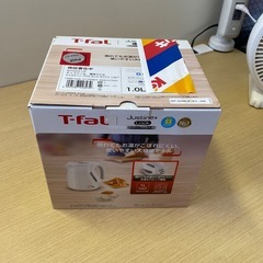 東Z○090 T-fal Justin+Lock 1.0L 電気ケトル KO4421JP 動作品 ホワイト ティファールの画像