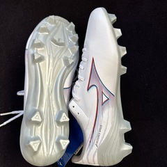 新品、未使用　サッカー　トレシューの画像