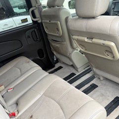 日産 セレナの画像