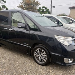 日産 セレナの画像