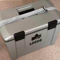 Logosのクーラーボックスの画像