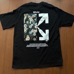OFFWHITEの画像