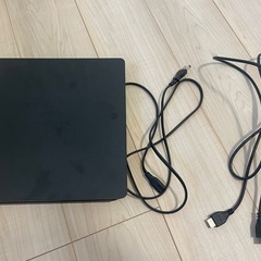 Sony PS4 本体 500GB Jet Black CUH-2200Aの画像
