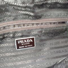 PRADA ハントバック グリーンの画像