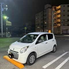 車を見て価格について話し合うために私に連絡してください。の画像