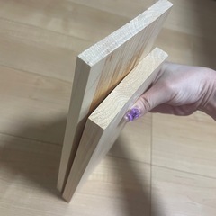 木材端材2枚セット DIY 棚や段差の取り付けに！の画像